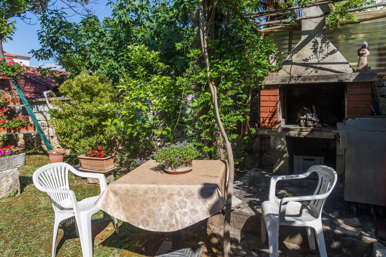 פונטנה Anamarija Apartments Near The Beach And The Fantastic Adria Sea With Over 10 Small Islands Close By מראה חיצוני תמונה
