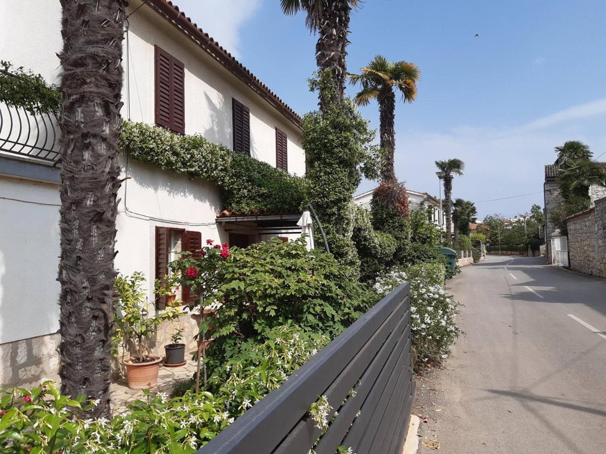 פונטנה Anamarija Apartments Near The Beach And The Fantastic Adria Sea With Over 10 Small Islands Close By מראה חיצוני תמונה